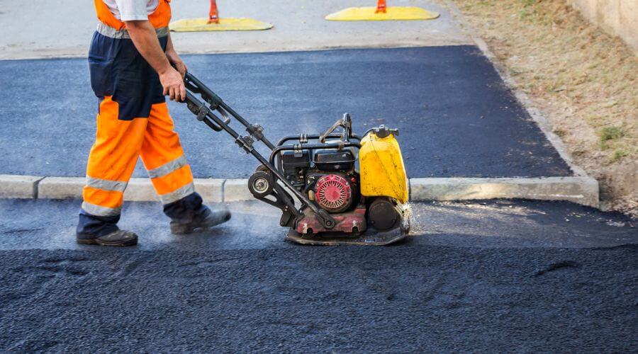 Professional gutter cleaning in Marland, OK